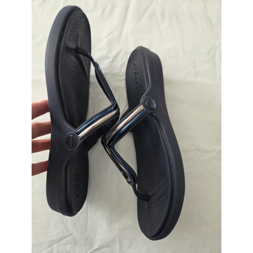 Crocs Sanrah Metal Block Flat Sandals Women's 9 Blue Summer Modern Artsy - Picture 7 of 10